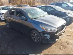 3KPF24AD1KE074762 2019 KIA FORTE