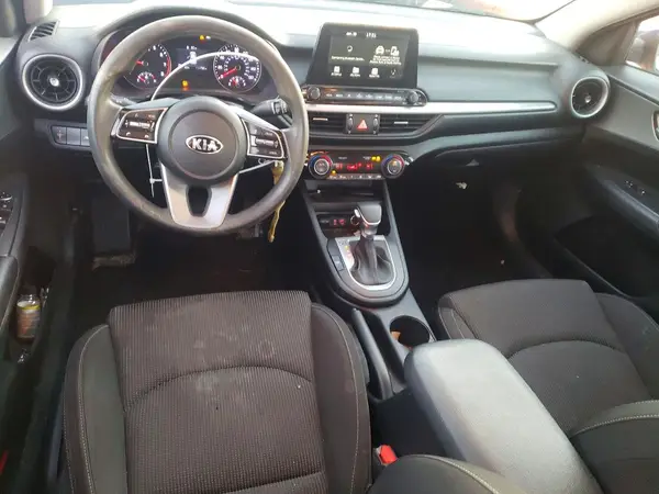 3KPF24AD1KE075118 2019 KIA FORTE - Image 8