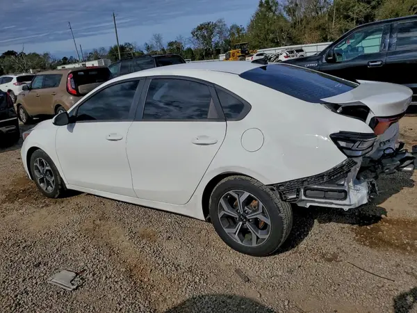 3KPF24AD1KE078648 2019 KIA FORTE - Image 2
