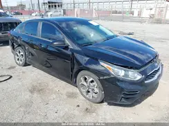 3KPF24AD1KE082053 2019 KIA FORTE