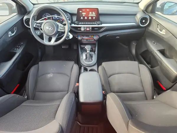3KPF24AD1KE083123 2019 KIA FORTE - Image 8