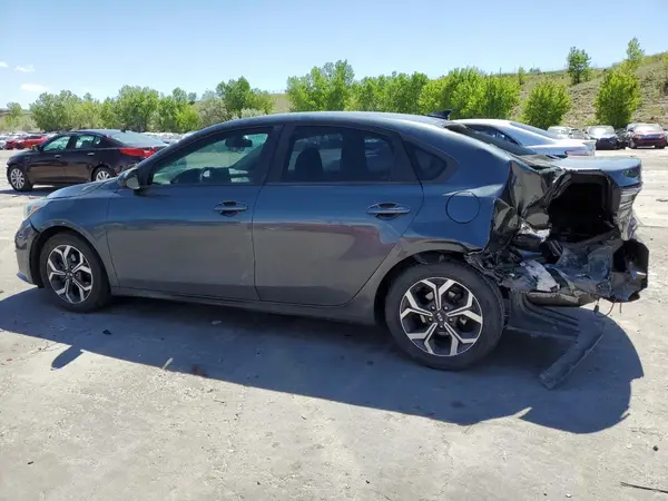 3KPF24AD1KE083249 2019 KIA FORTE - Image 2