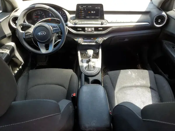 3KPF24AD1KE083249 2019 KIA FORTE - Image 8