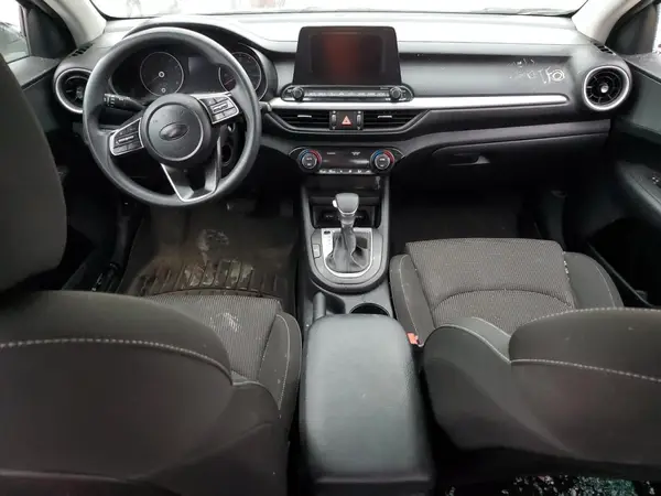 3KPF24AD1KE090637 2019 KIA FORTE - Image 8