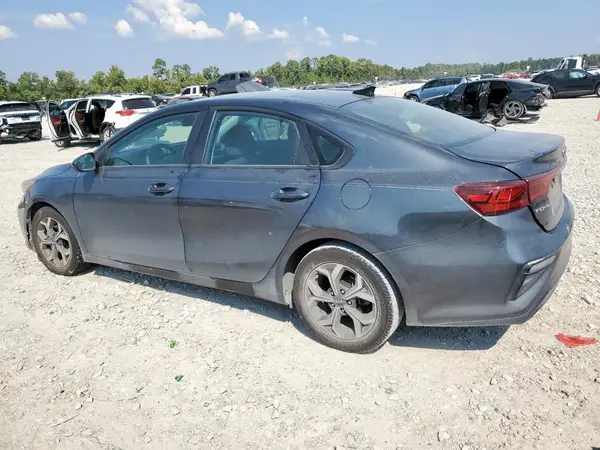 3KPF24AD1KE092727 2019 KIA FORTE - Image 2