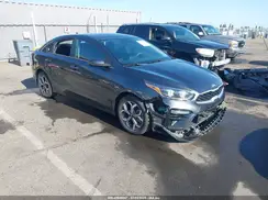 3KPF24AD1KE092839 2019 KIA FORTE