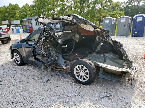 3KPF24AD1KE095207 2019 KIA FORTE - Image 2