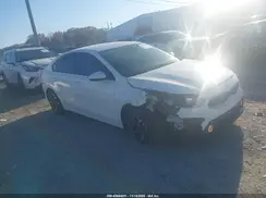 3KPF24AD1KE095322 2019 KIA FORTE