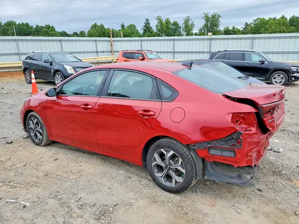3KPF24AD1KE096390 2019 KIA FORTE - Image 2