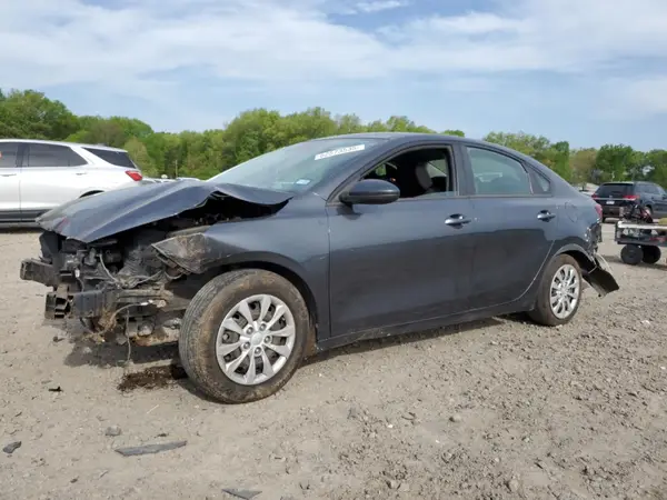 3KPF24AD1KE096437 2019 KIA FORTE - Image 1