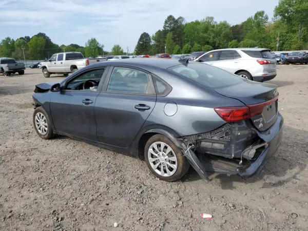 3KPF24AD1KE096437 2019 KIA FORTE - Image 2