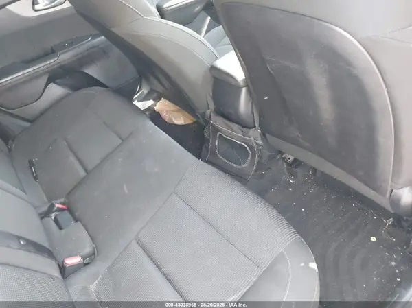 3KPF24AD1KE104004 2019 KIA FORTE - Image 8