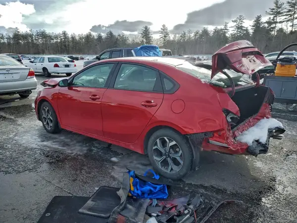3KPF24AD1KE104259 2019 KIA FORTE - Image 2