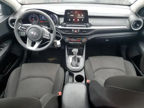 3KPF24AD1KE110921 2019 KIA FORTE - Image 8
