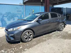 3KPF24AD1KE111258 2019 KIA FORTE