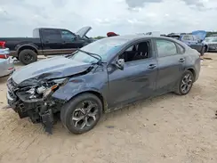 3KPF24AD1KE112281 2019 KIA FORTE