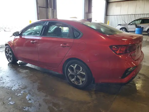 3KPF24AD1KE112393 2019 KIA FORTE - Image 2