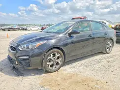 3KPF24AD1KE113186 2019 KIA FORTE