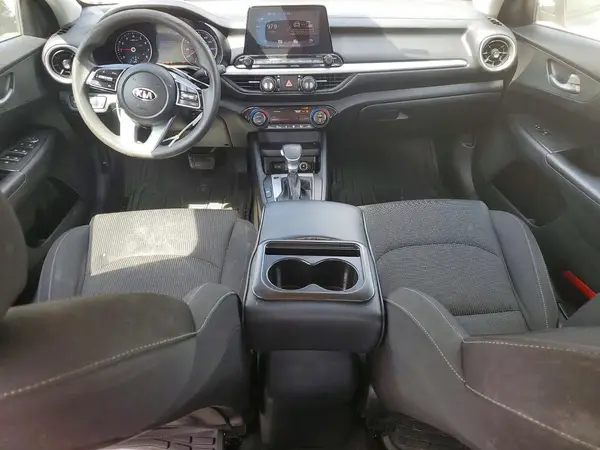 3KPF24AD1KE113186 2019 KIA FORTE - Image 8