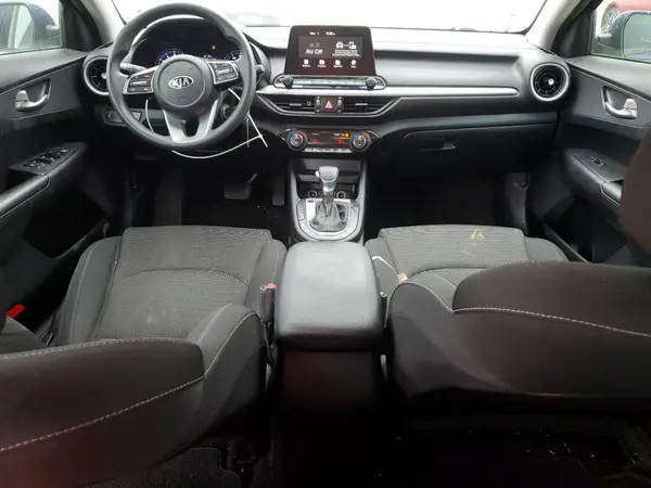 3KPF24AD1KE113317 2019 KIA FORTE - Image 8