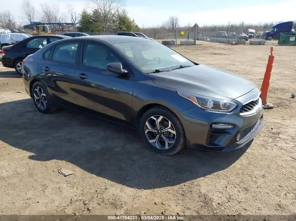 3KPF24AD1KE113897 2019 KIA FORTE - Image 1