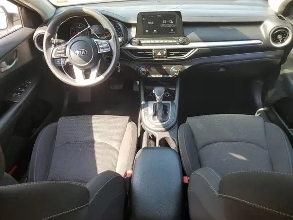 3KPF24AD1KE114614 2019 KIA FORTE - Image 8
