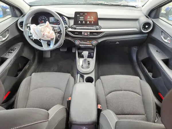 3KPF24AD1KE115780 2019 KIA FORTE - Image 8