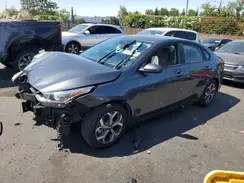 3KPF24AD1KE115956 2019 KIA FORTE