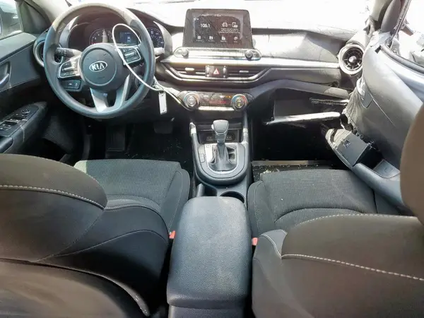 3KPF24AD1KE118386 2019 KIA FORTE - Image 8