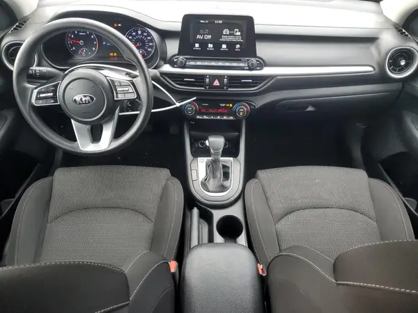 3KPF24AD1KE118565 2019 KIA FORTE - Image 8
