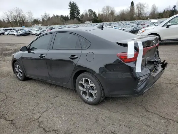 3KPF24AD1KE118842 2019 KIA FORTE - Image 2