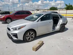 3KPF24AD1KE120316 2019 KIA FORTE