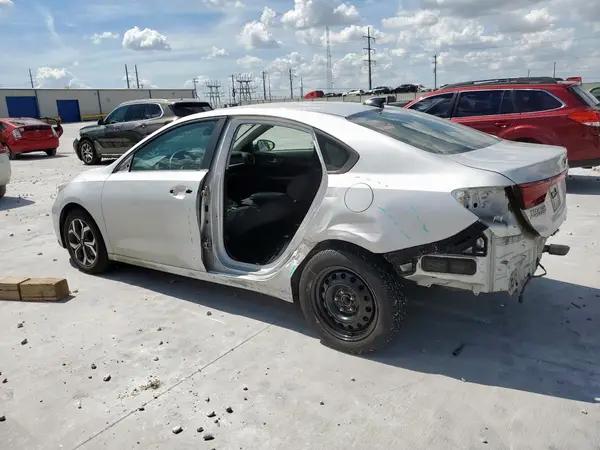 3KPF24AD1KE120316 2019 KIA FORTE - Image 2