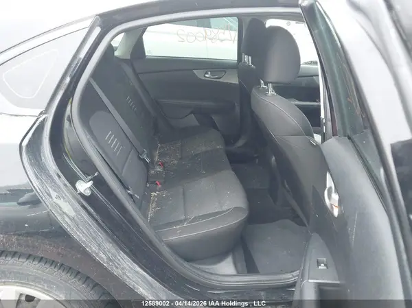 3KPF24AD1KE121868 2019 KIA FORTE - Image 8