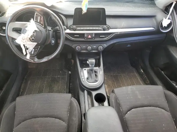 3KPF24AD1KE122180 2019 KIA FORTE - Image 8