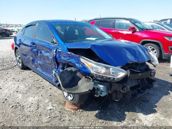 3KPF24AD1KE123197 2019 KIA FORTE - Image 1