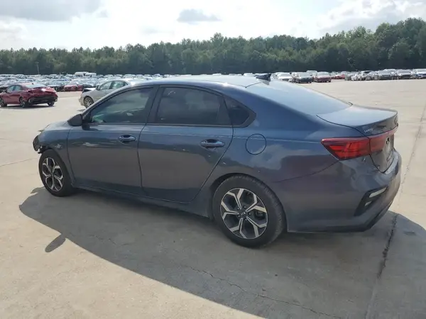 3KPF24AD1KE123426 2019 KIA FORTE - Image 2