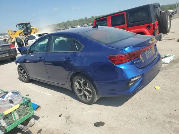 3KPF24AD1KE125483 2019 KIA FORTE - Image 2