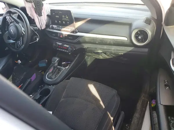 3KPF24AD1KE126519 2019 KIA FORTE - Image 8