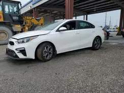 3KPF24AD1KE127878 2019 KIA FORTE