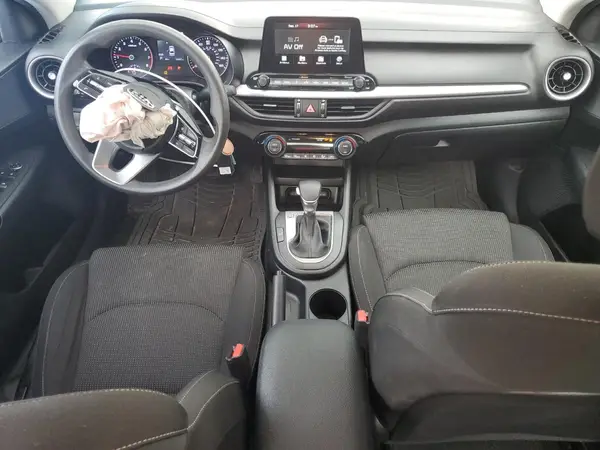 3KPF24AD1KE127878 2019 KIA FORTE - Image 8