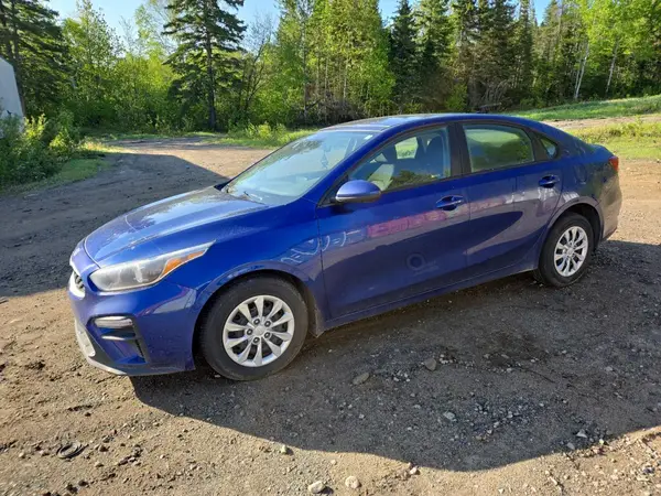 3KPF24AD1KE129467 2019 KIA FORTE - Image 1