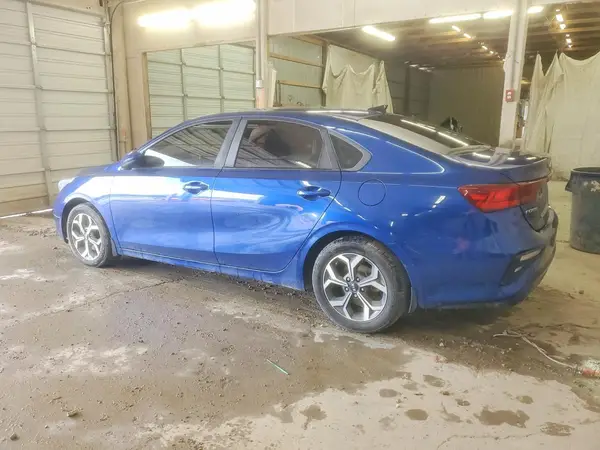 3KPF24AD1KE133406 2019 KIA FORTE - Image 2