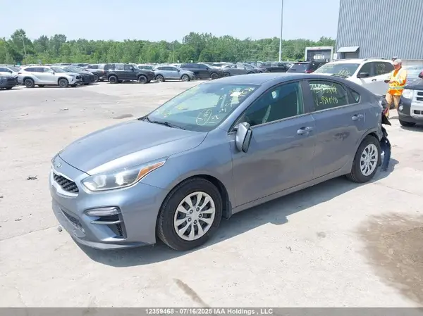 3KPF24AD1KE134040 2019 KIA FORTE - Image 2