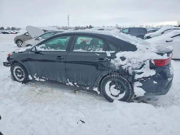 3KPF24AD1KE134328 2019 KIA FORTE - Image 2