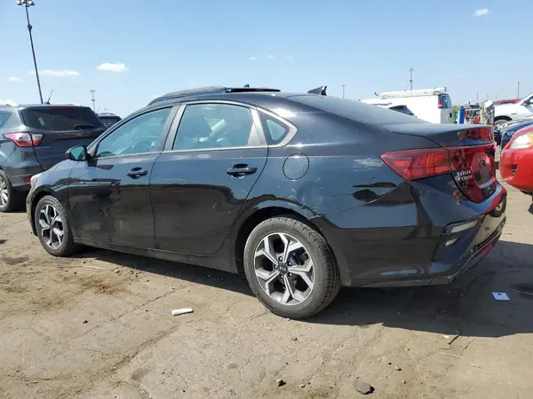 3KPF24AD1KE135110 2019 KIA FORTE - Image 2