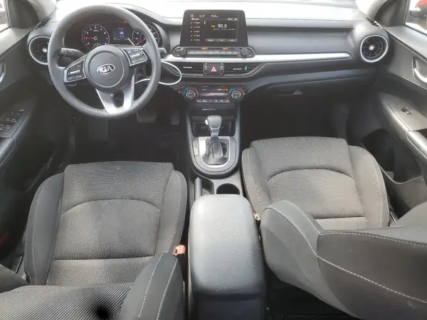3KPF24AD1KE135673 2019 KIA FORTE - Image 8