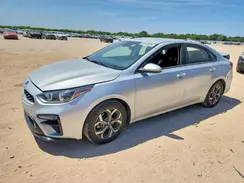 3KPF24AD1KE136886 2019 KIA FORTE