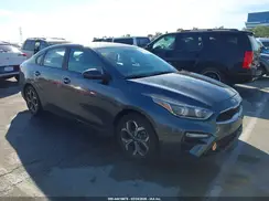 3KPF24AD1KE138329 2019 KIA FORTE