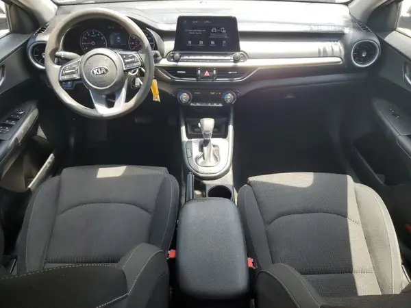 3KPF24AD1KE138427 2019 KIA FORTE - Image 8